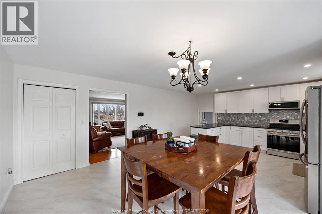 1226 AIMEE STREET - 4