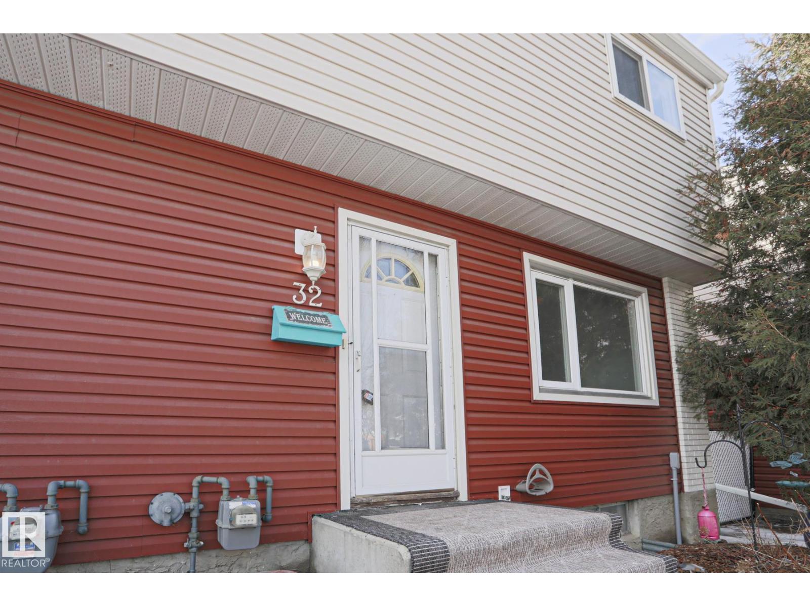 32 HABITAT CR NW, Edmonton