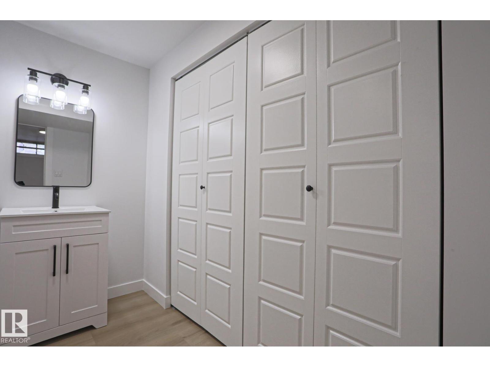 32 HABITAT CR NW, Edmonton