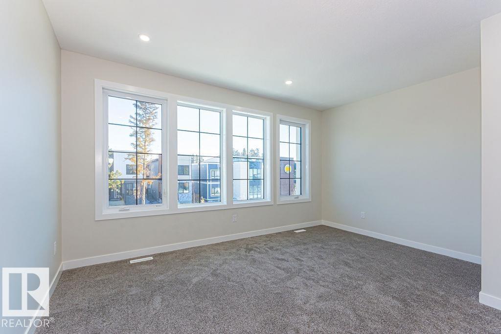 9814 155 ST NW, Edmonton
