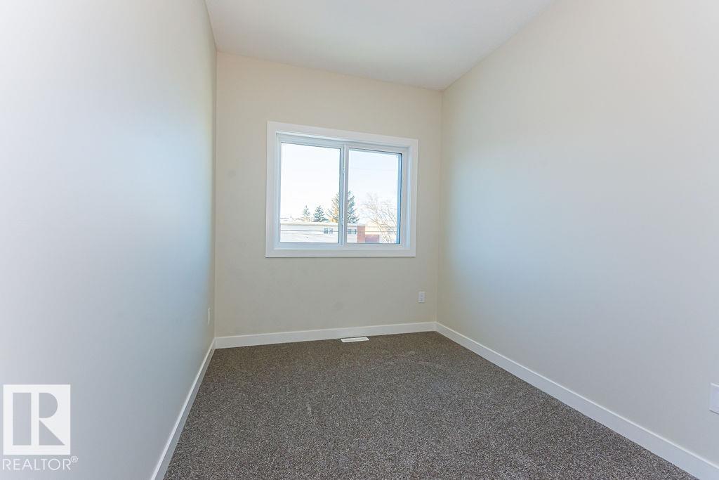9814 155 ST NW, Edmonton