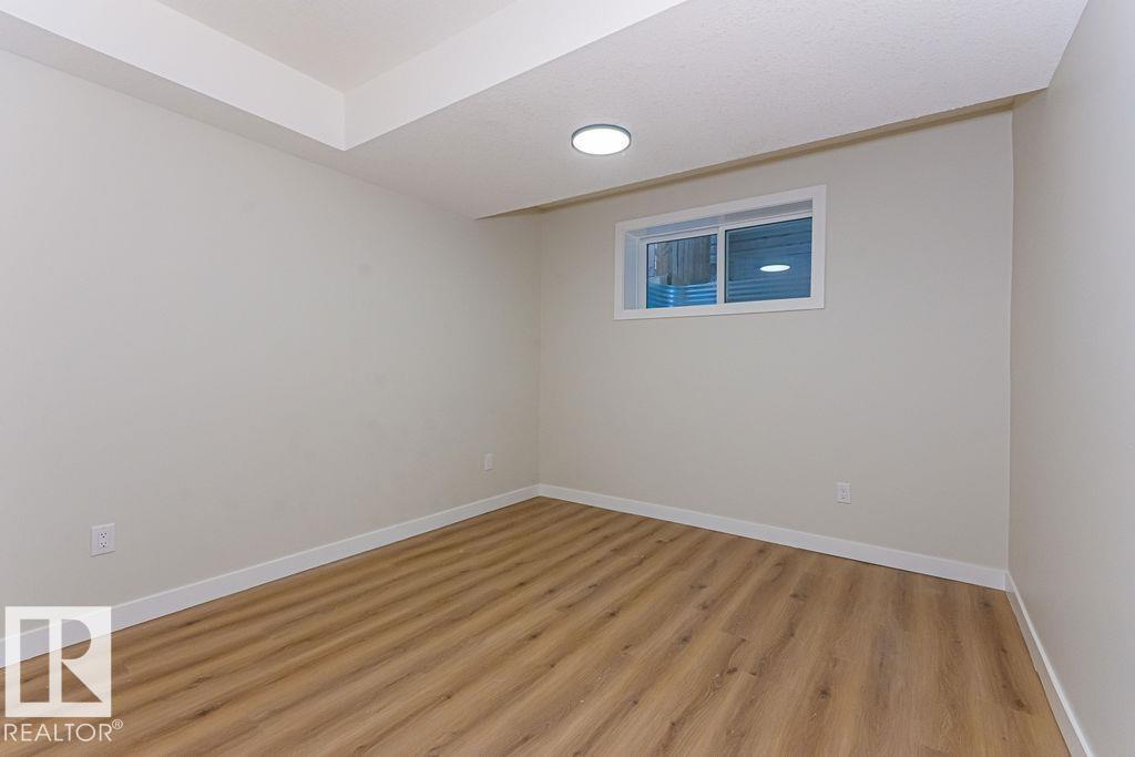 9814 155 ST NW, Edmonton