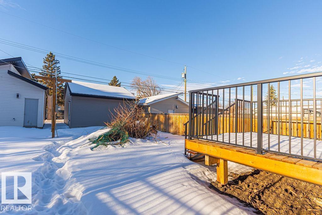 9814 155 ST NW, Edmonton