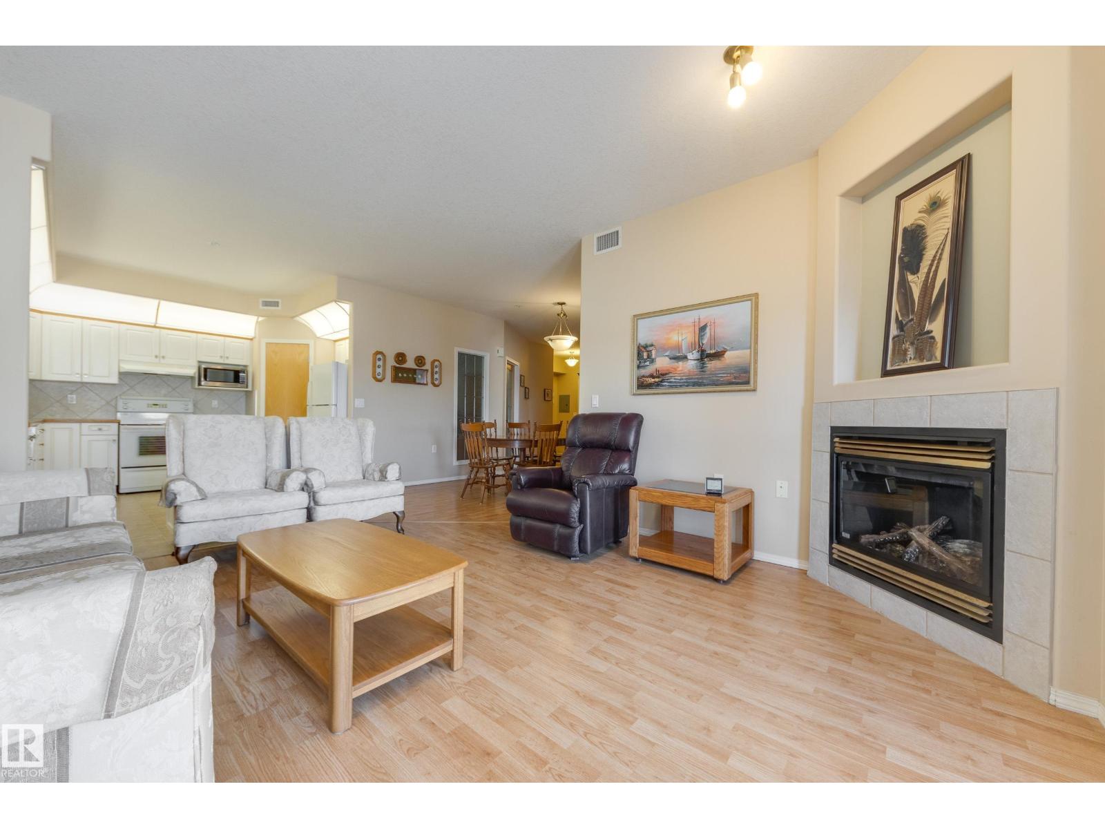 #326 11260 153 AV NW, Edmonton