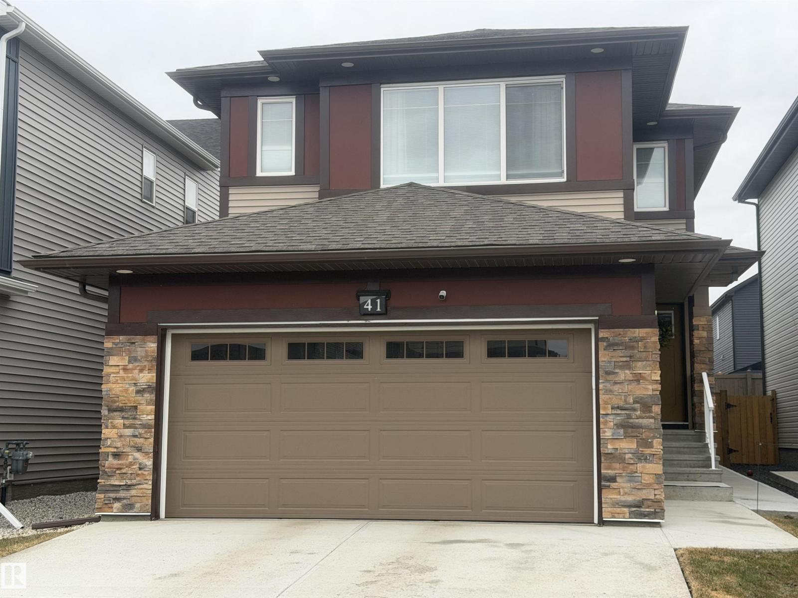 41 Penn PL, Spruce Grove