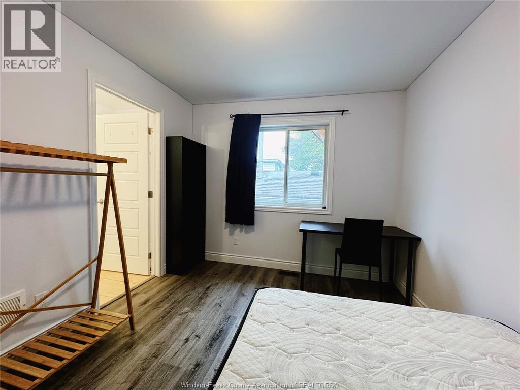 475 JOSEPHINE - 10