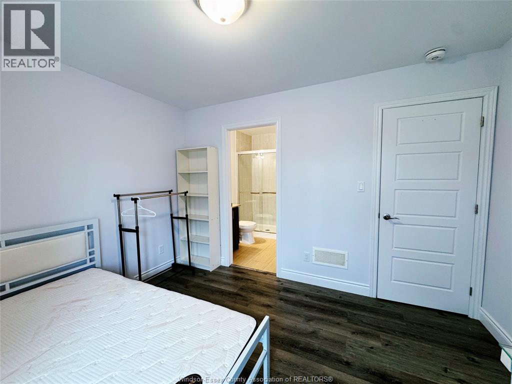 475 JOSEPHINE - 14