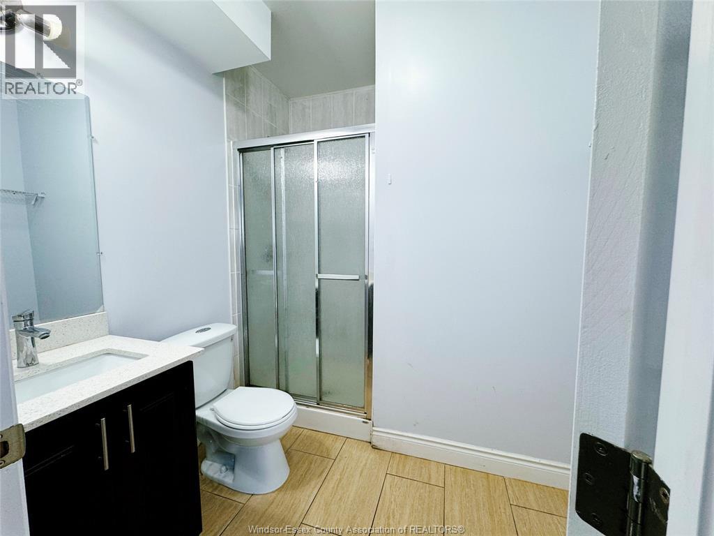 475 JOSEPHINE - 27