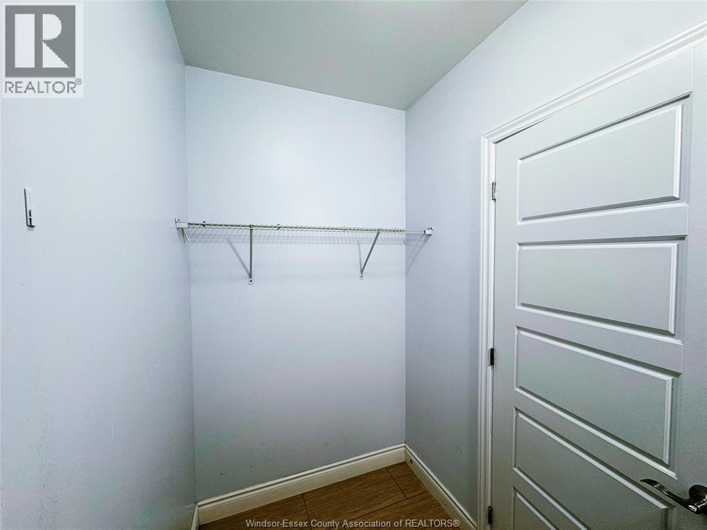 475 JOSEPHINE - 28