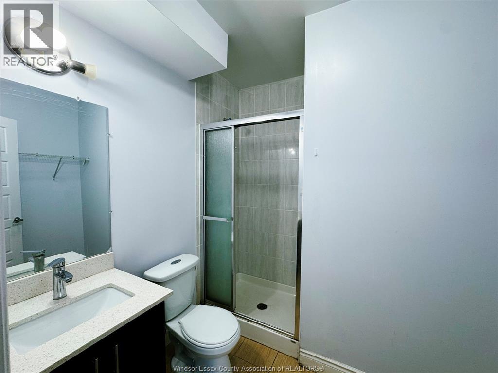 475 JOSEPHINE - 34