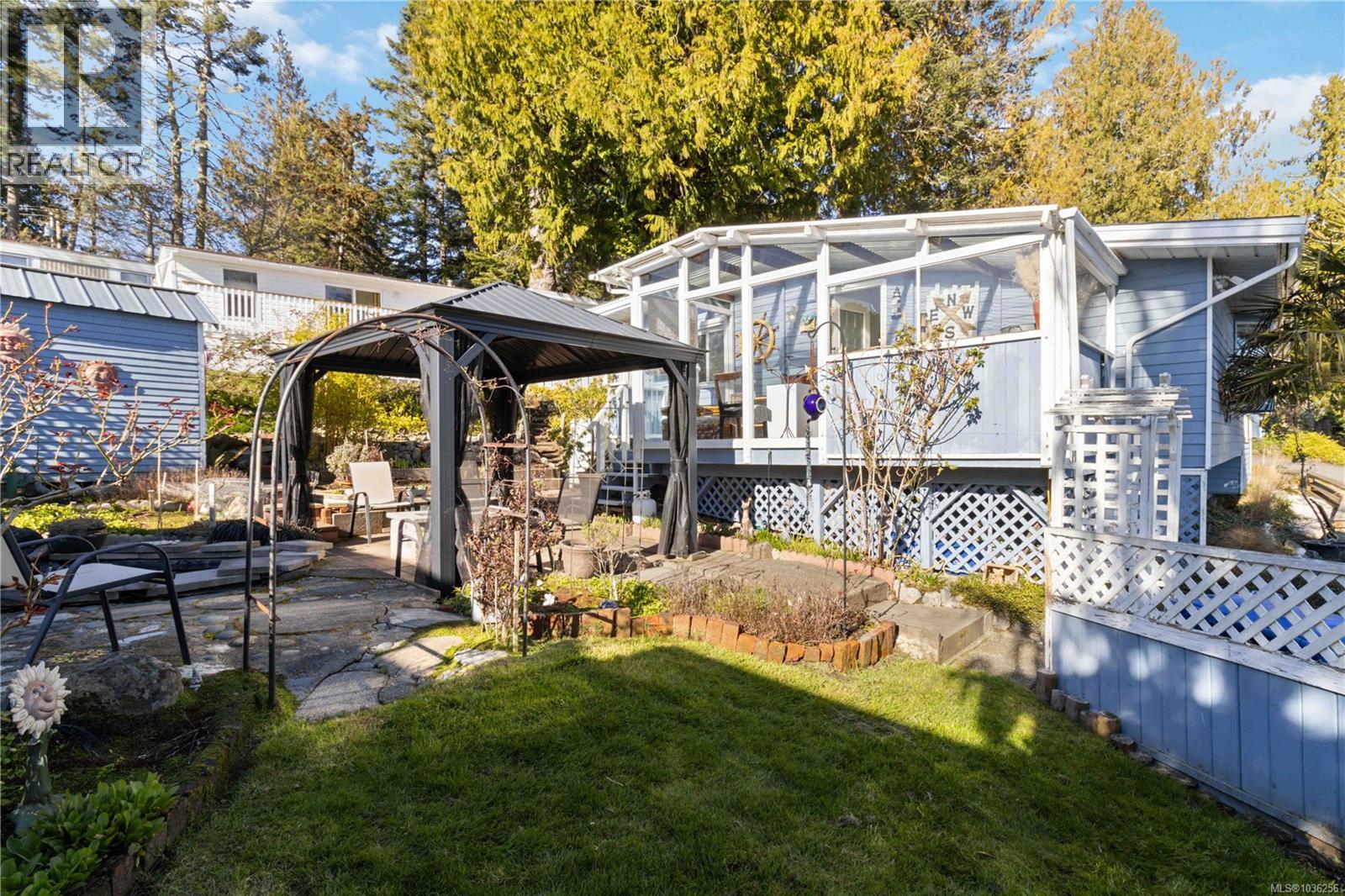 #10 8177 West Coast Rd - 42