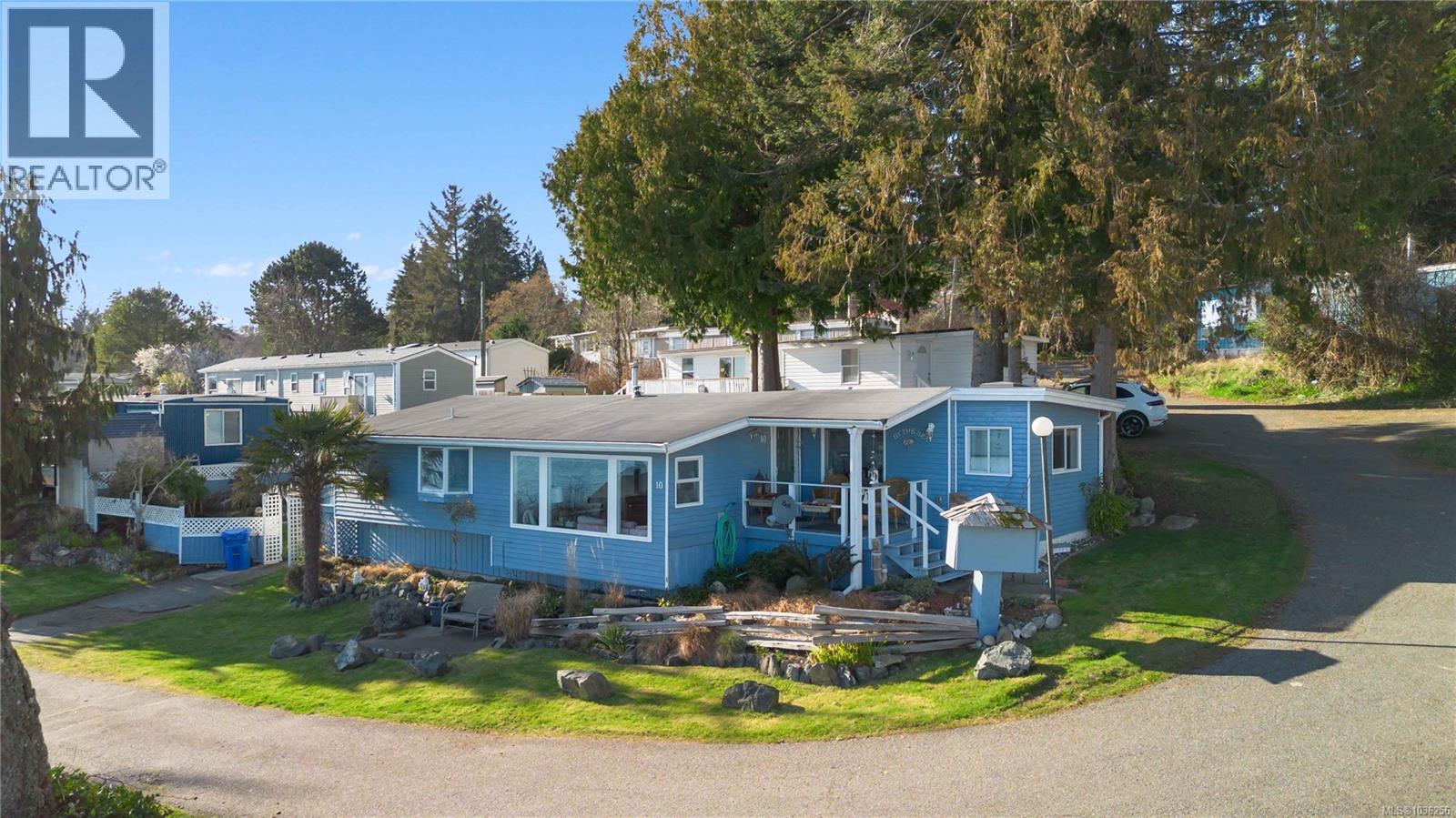 #10 8177 West Coast Rd - 46