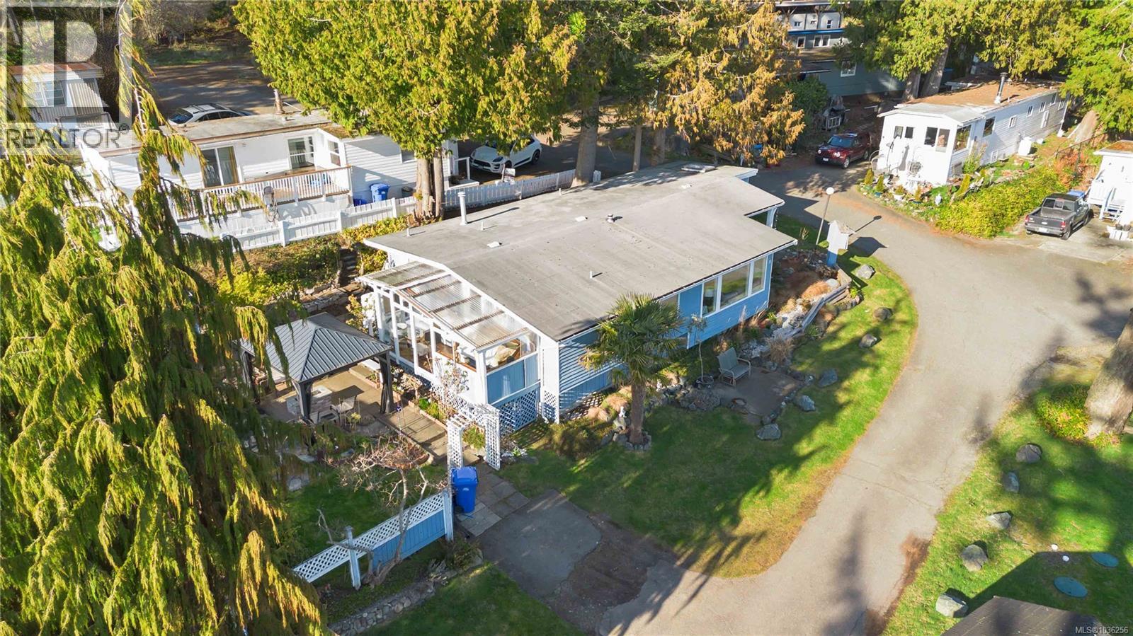 #10 8177 West Coast Rd - 49