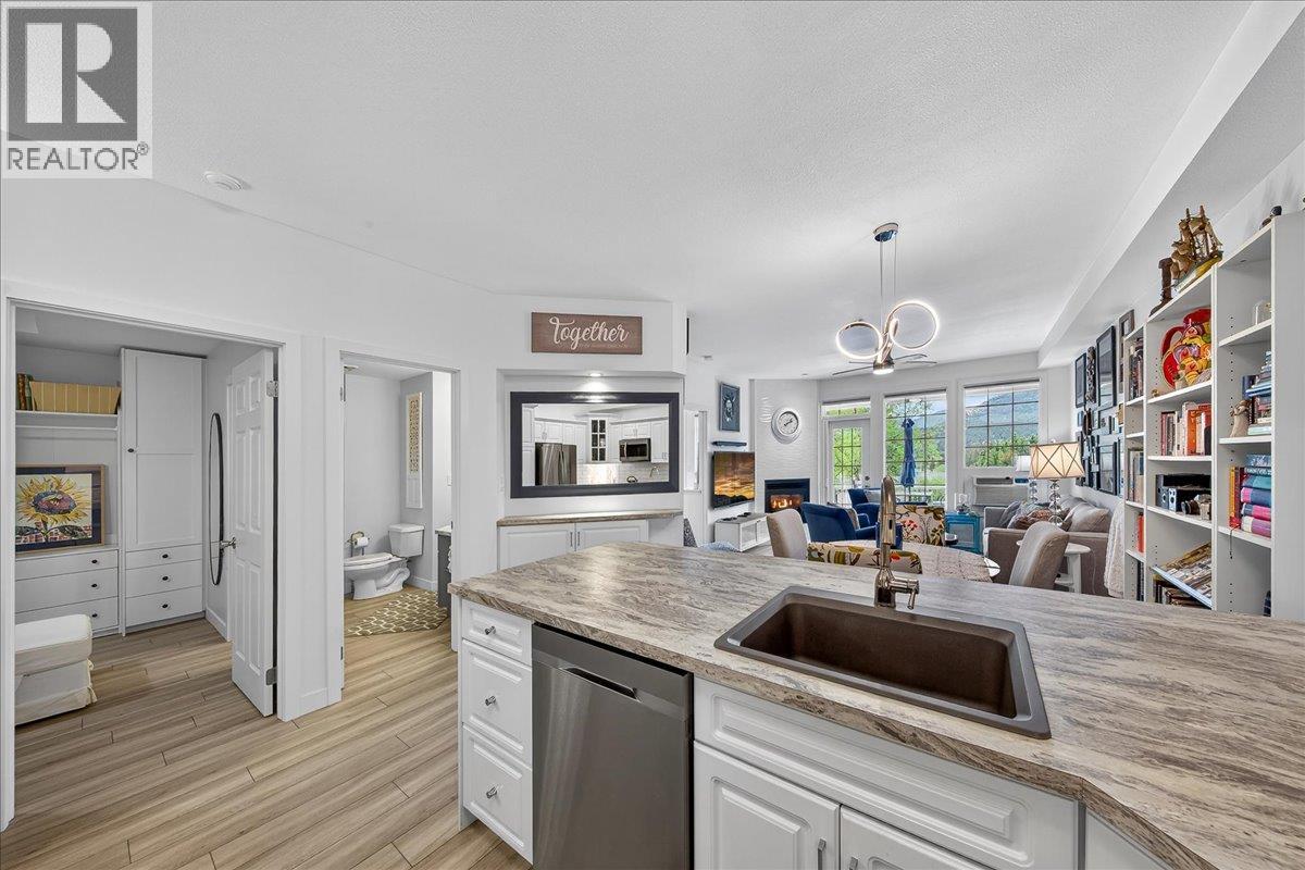 #3003 5052 Riverview Road - 14