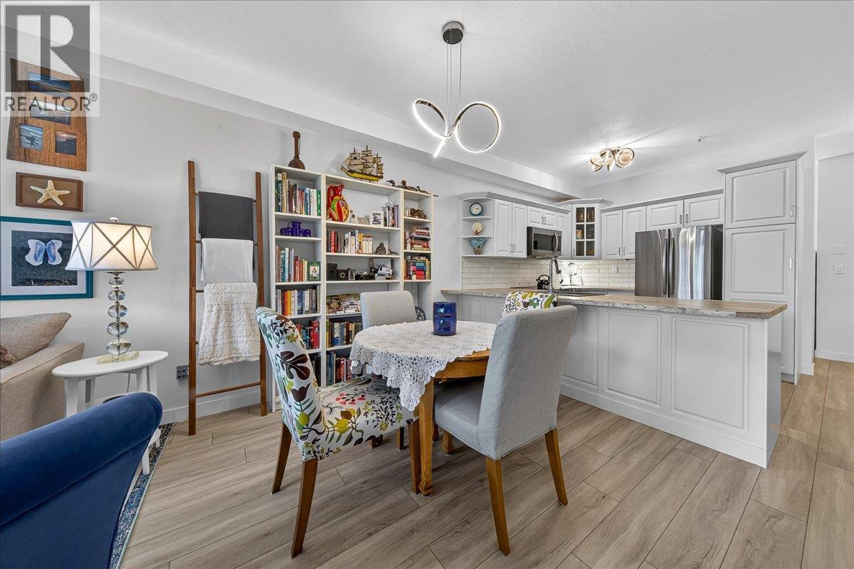 #3003 5052 Riverview Road - 9