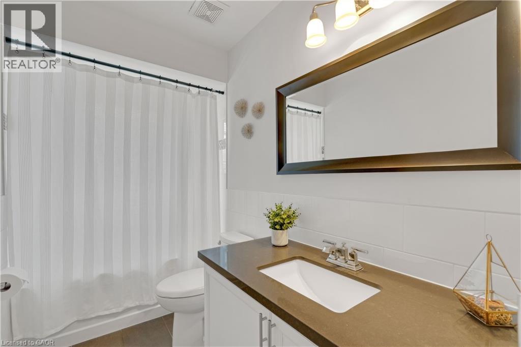 1471 PICKWICK Drive - 24