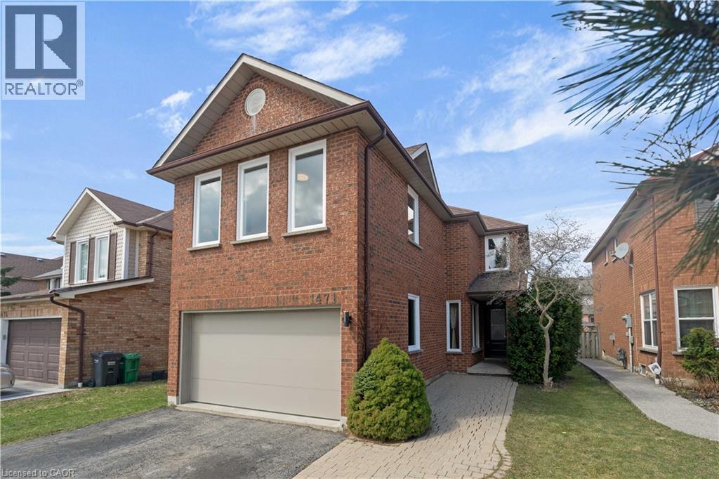 1471 PICKWICK Drive - Image 3
