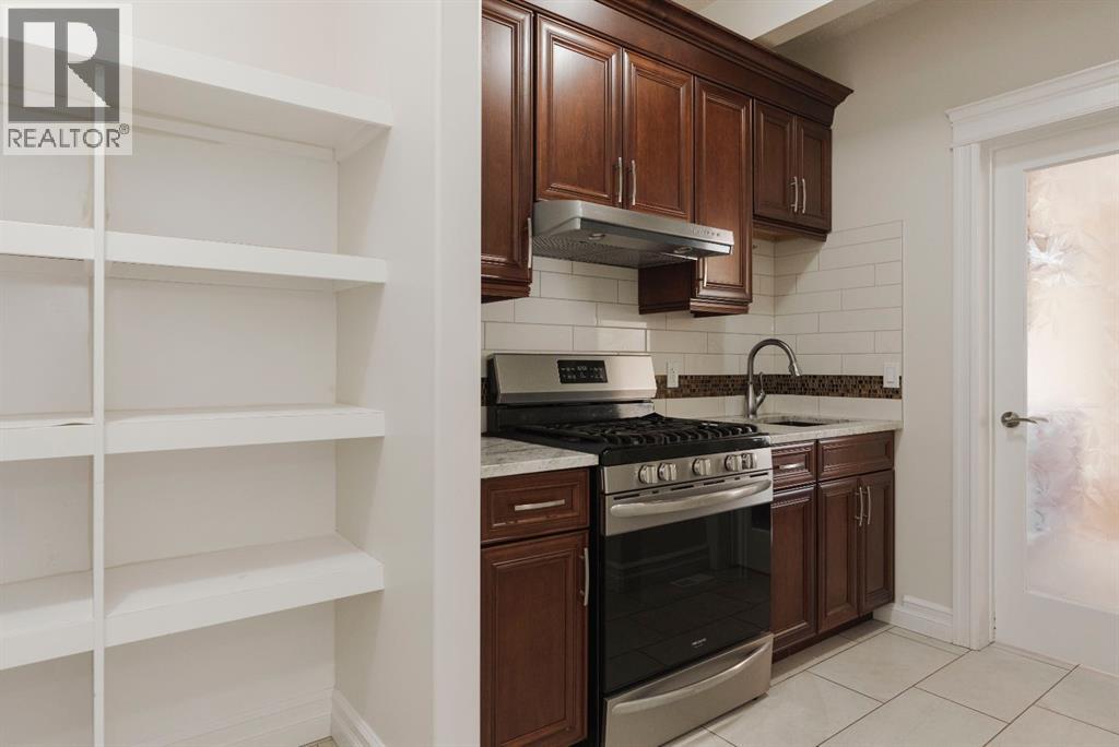 221 Warren Way, Fort McMurray
