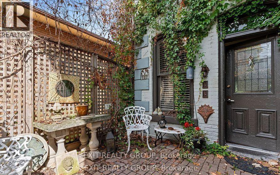 11 ISABEL STREET - 4