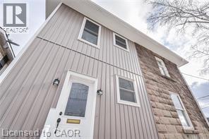 180 UNION Street W - 3