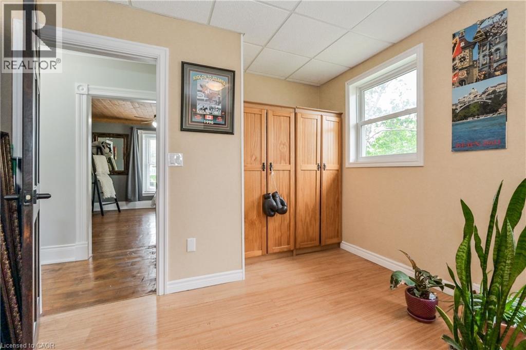 180 UNION Street W, Fergus, Ontario, N1M1V3 — Photo 25