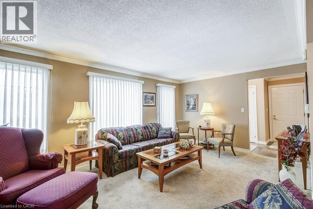 126 GLENARIFF Drive - 9