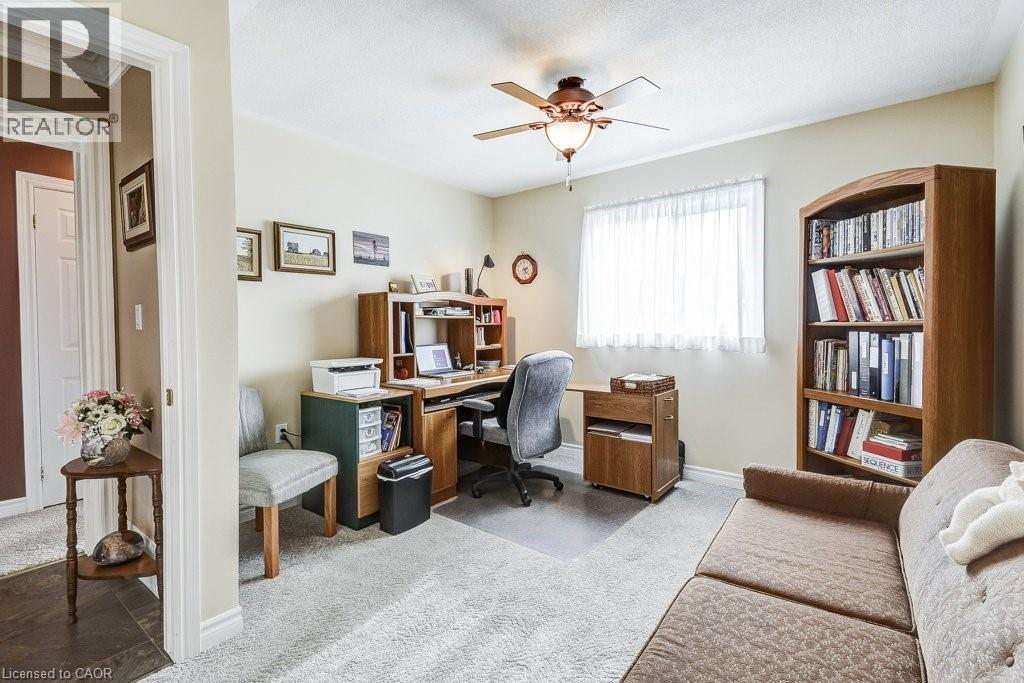 126 GLENARIFF Drive - 26