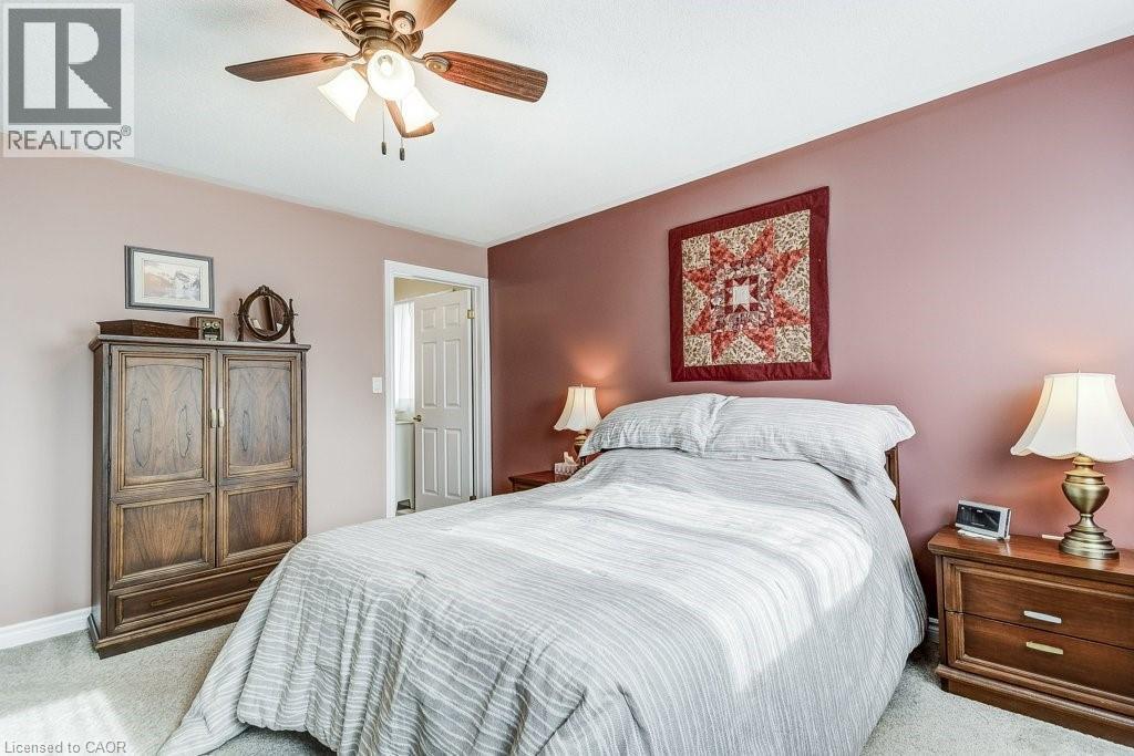 126 GLENARIFF Drive - 24