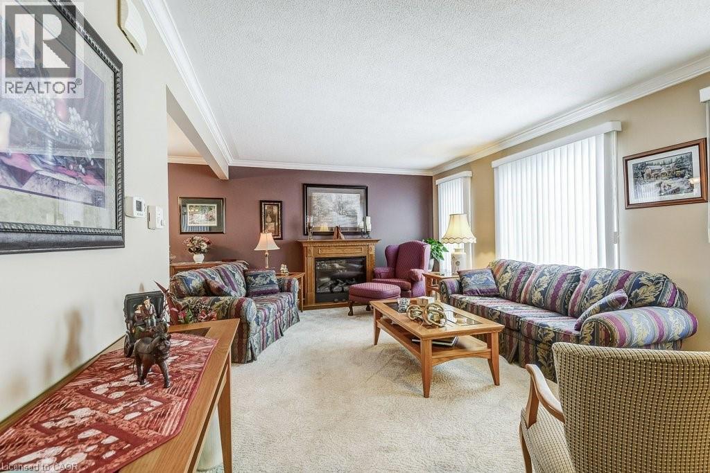 126 GLENARIFF Drive - 7