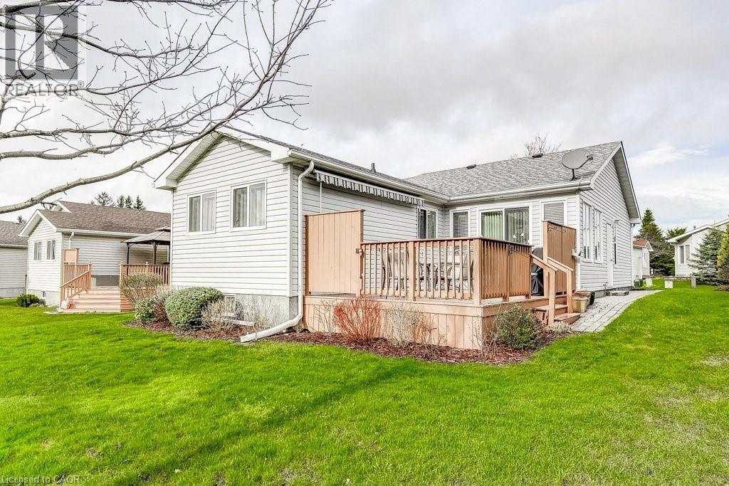 126 GLENARIFF Drive - 35