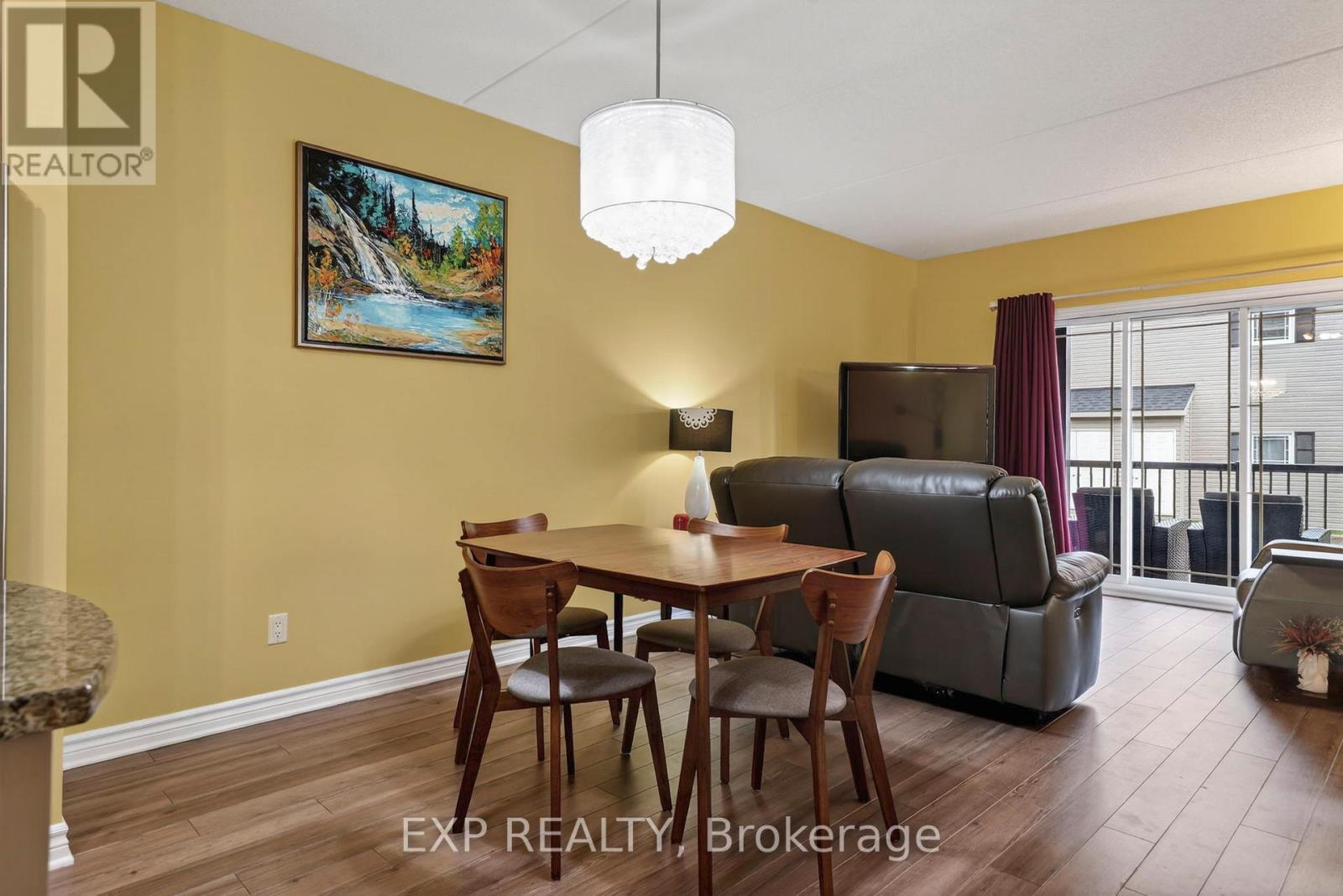 #102 222 FIRST STREET E - 11