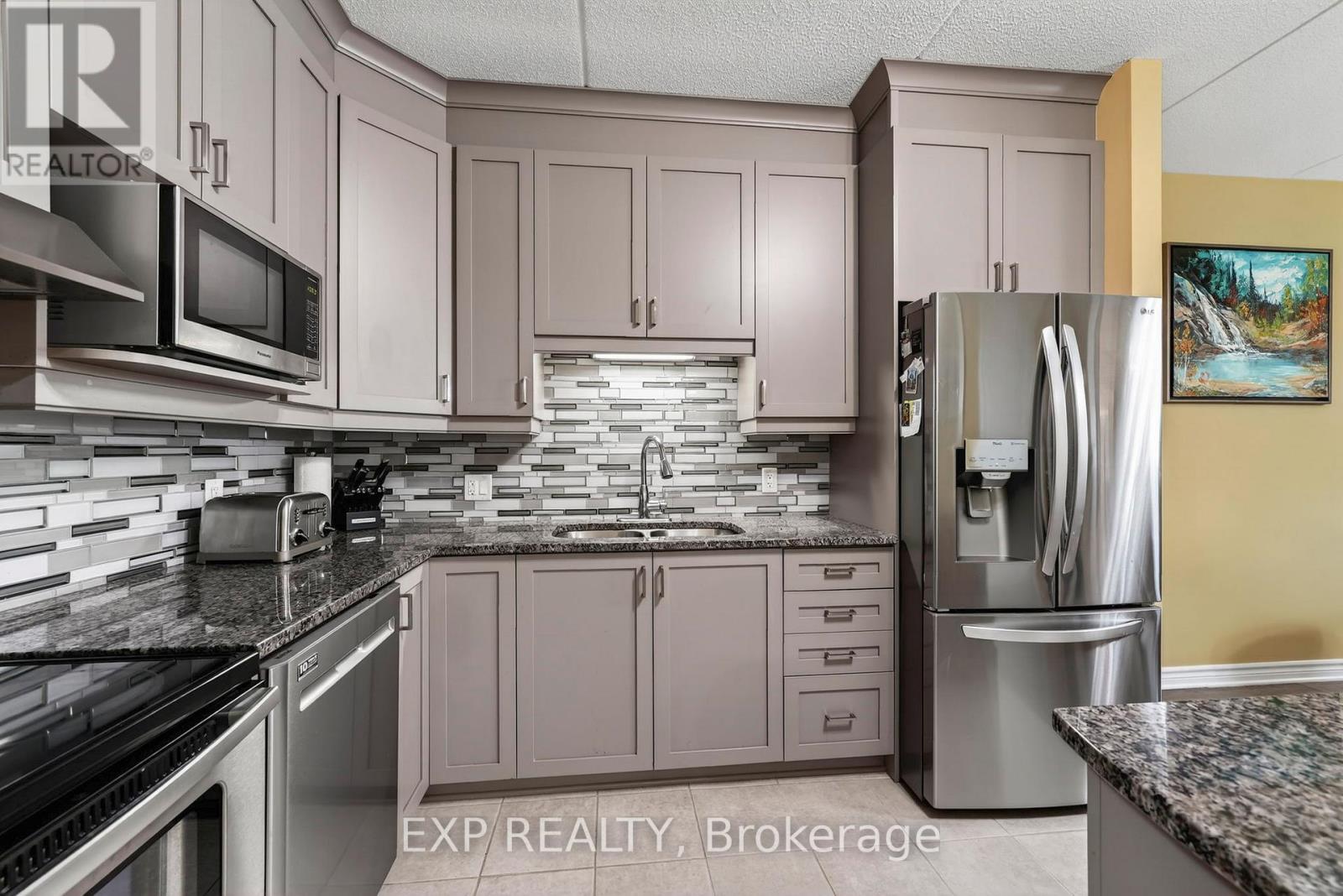 #102 222 FIRST STREET E - 15