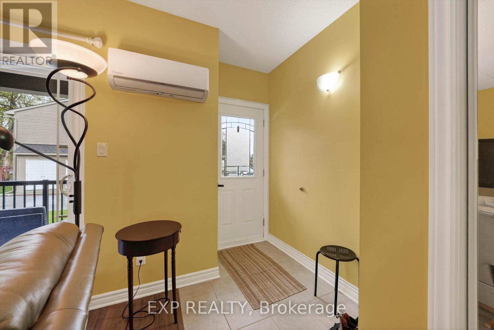 #102 222 FIRST STREET E - 5