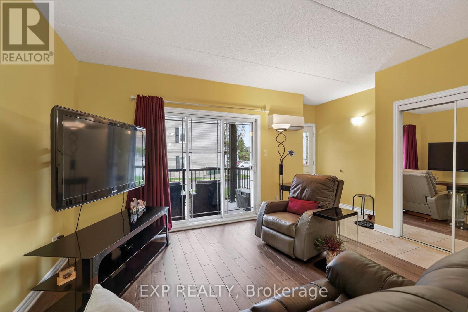 #102 222 FIRST STREET E - 7