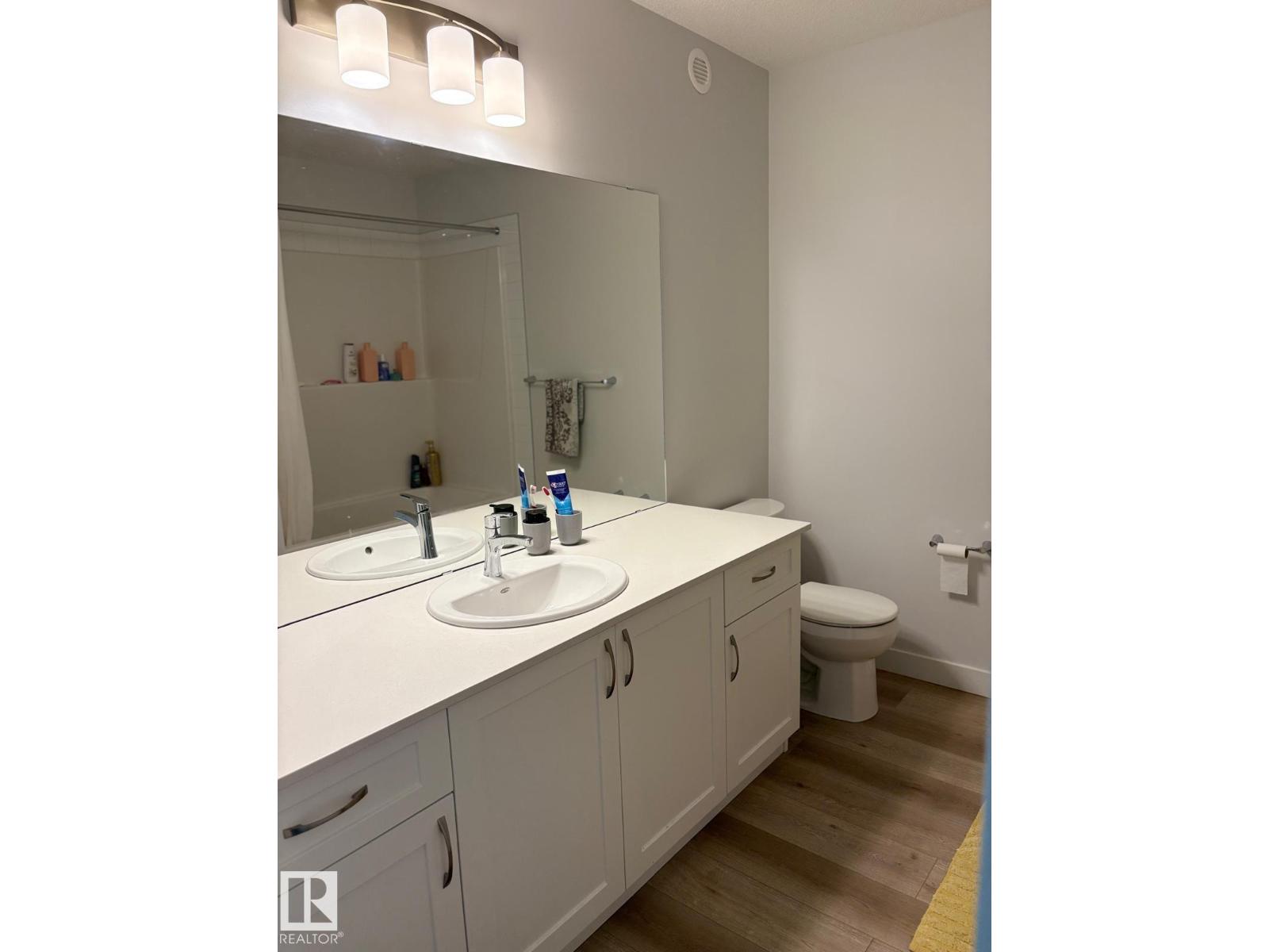 3234 DIXON WY SW, Edmonton