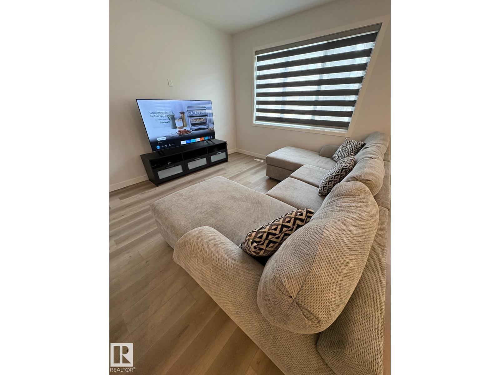 3234 DIXON WY SW, Edmonton