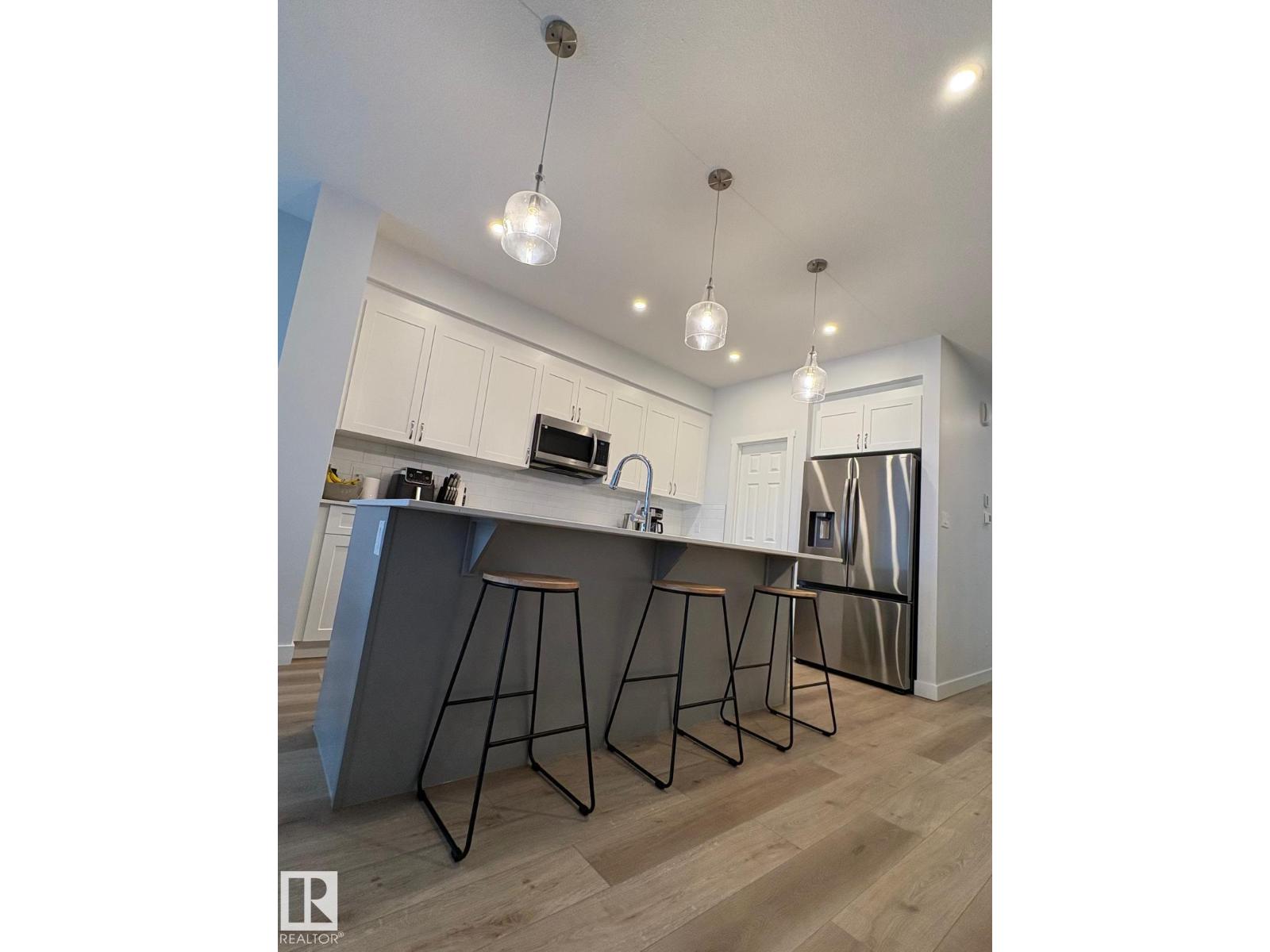 3234 DIXON WY SW, Edmonton