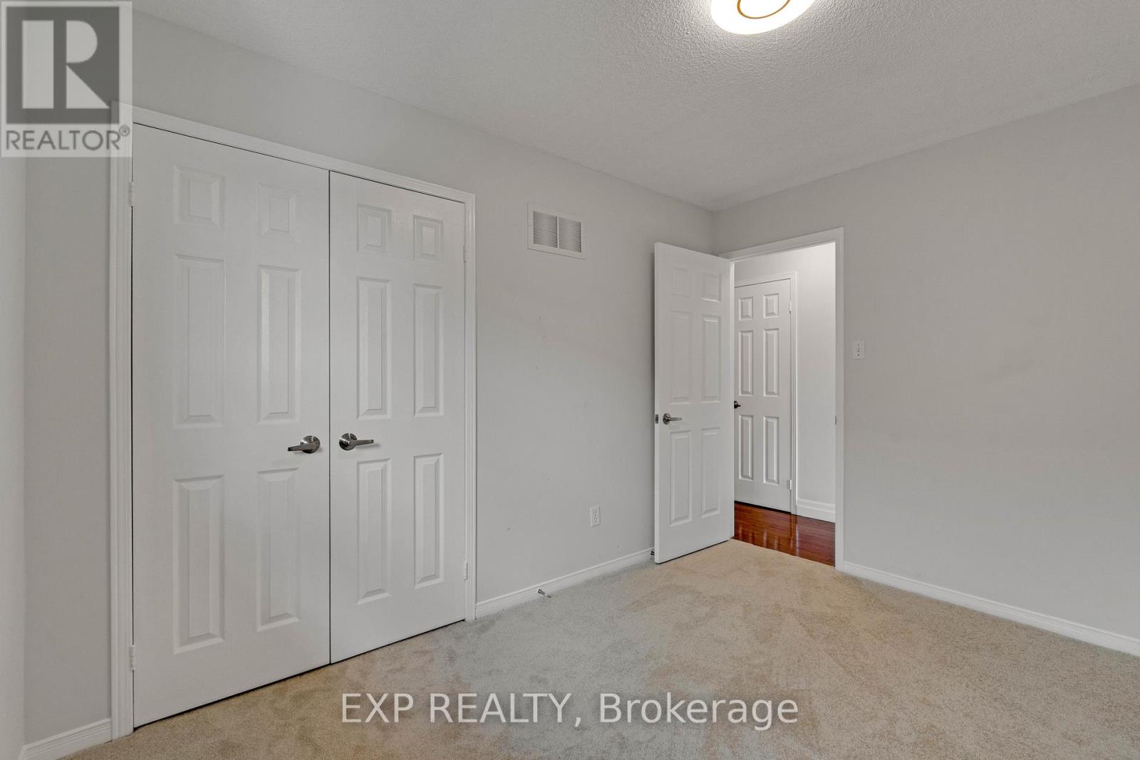 1471 PICKWICK DRIVE - 19
