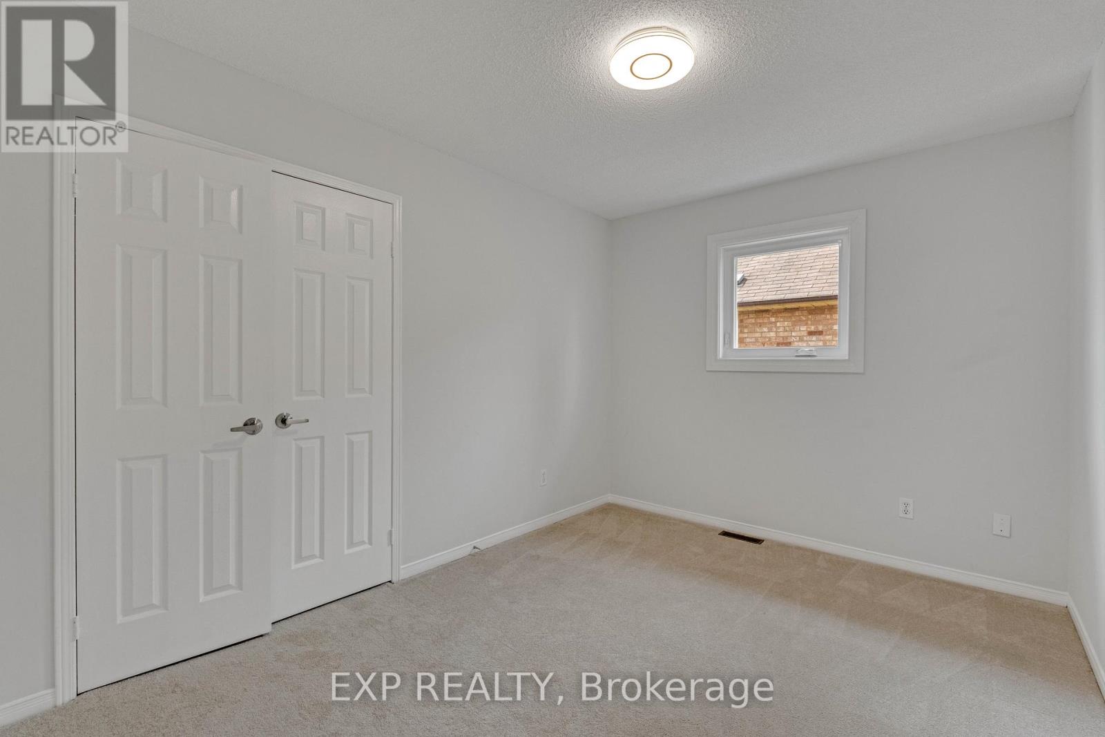 1471 PICKWICK DRIVE - 20