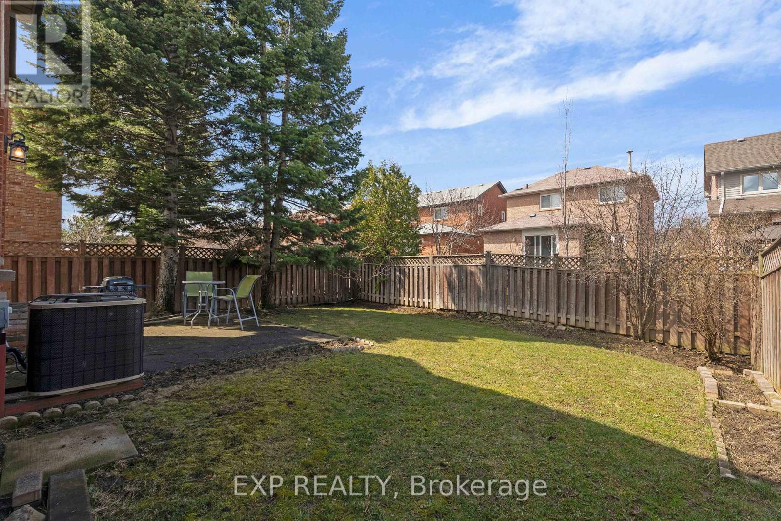 1471 PICKWICK DRIVE - 25