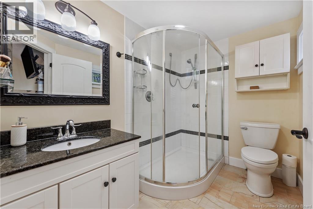 84 Kensington Drive - 15