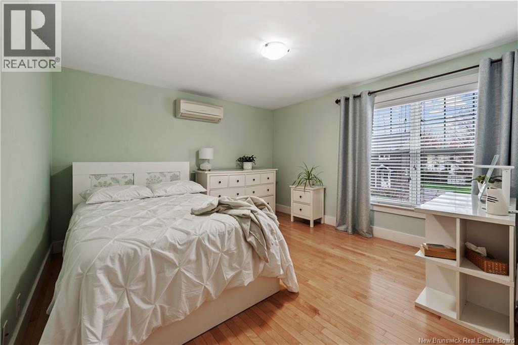 84 Kensington Drive - 18