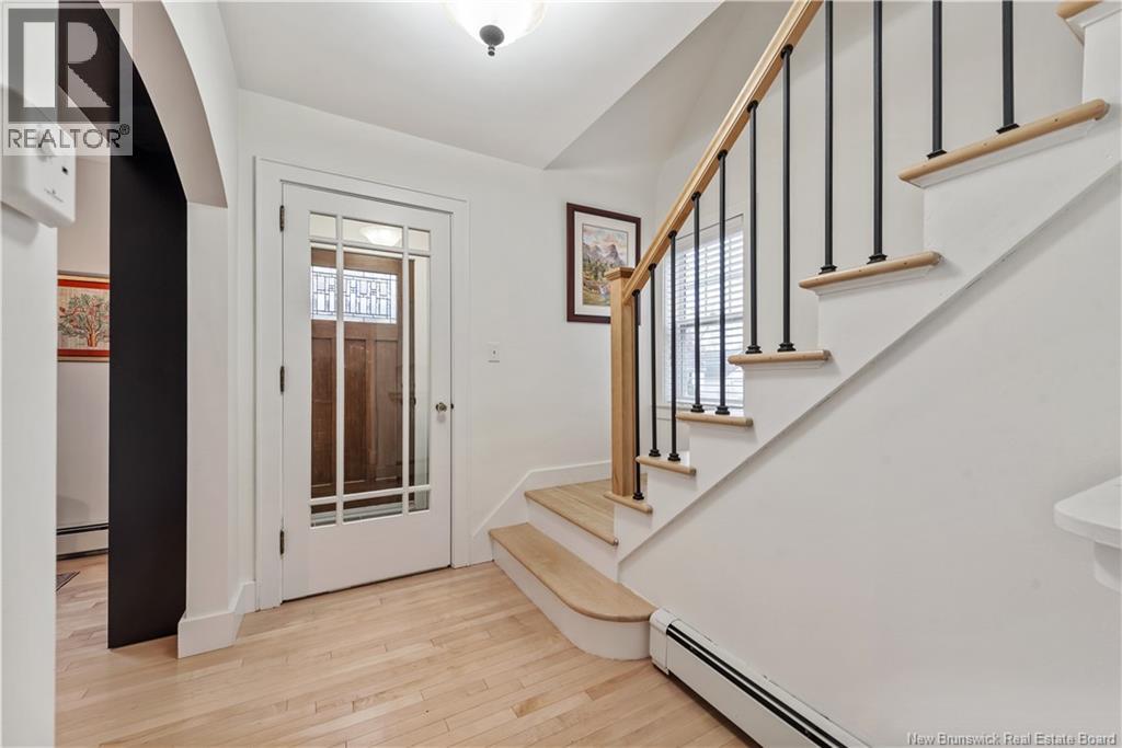 84 Kensington Drive - 11