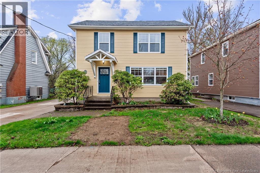 84 Kensington Drive - 29