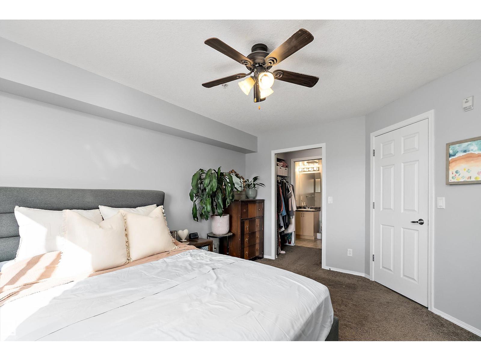 #402 40 SUMMERWOOD BV, Sherwood Park