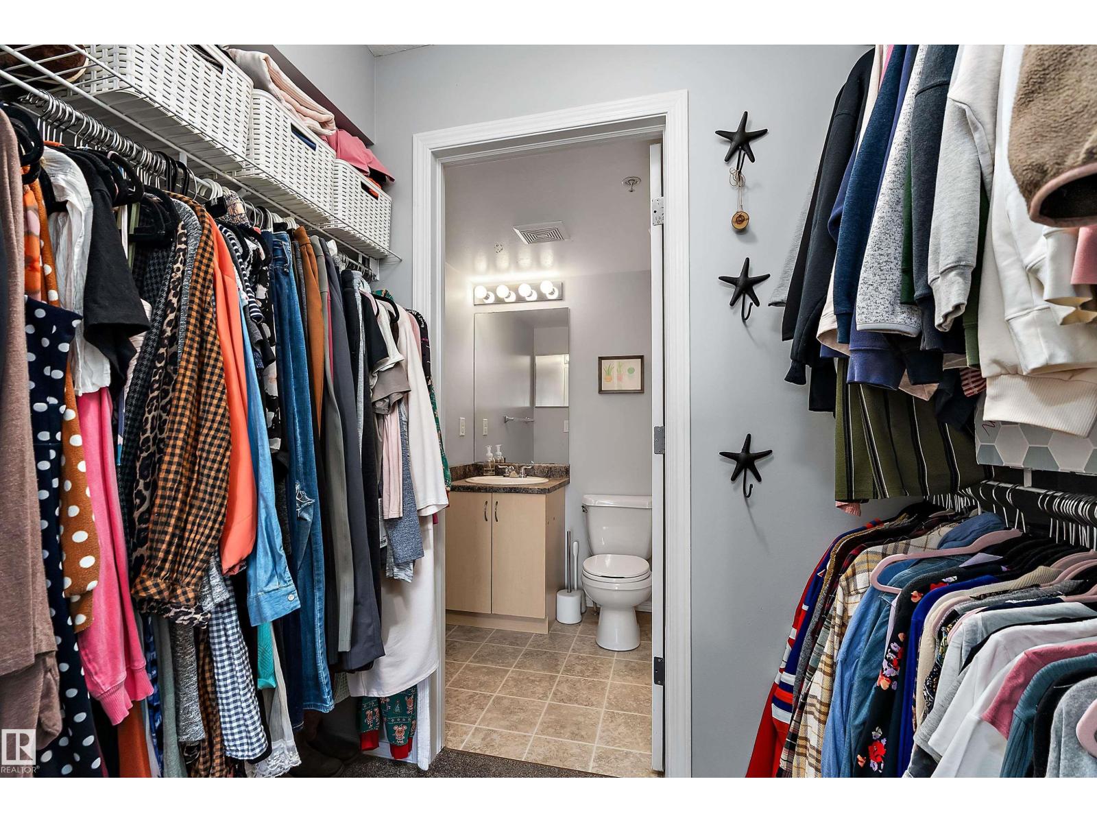 #402 40 SUMMERWOOD BV, Sherwood Park