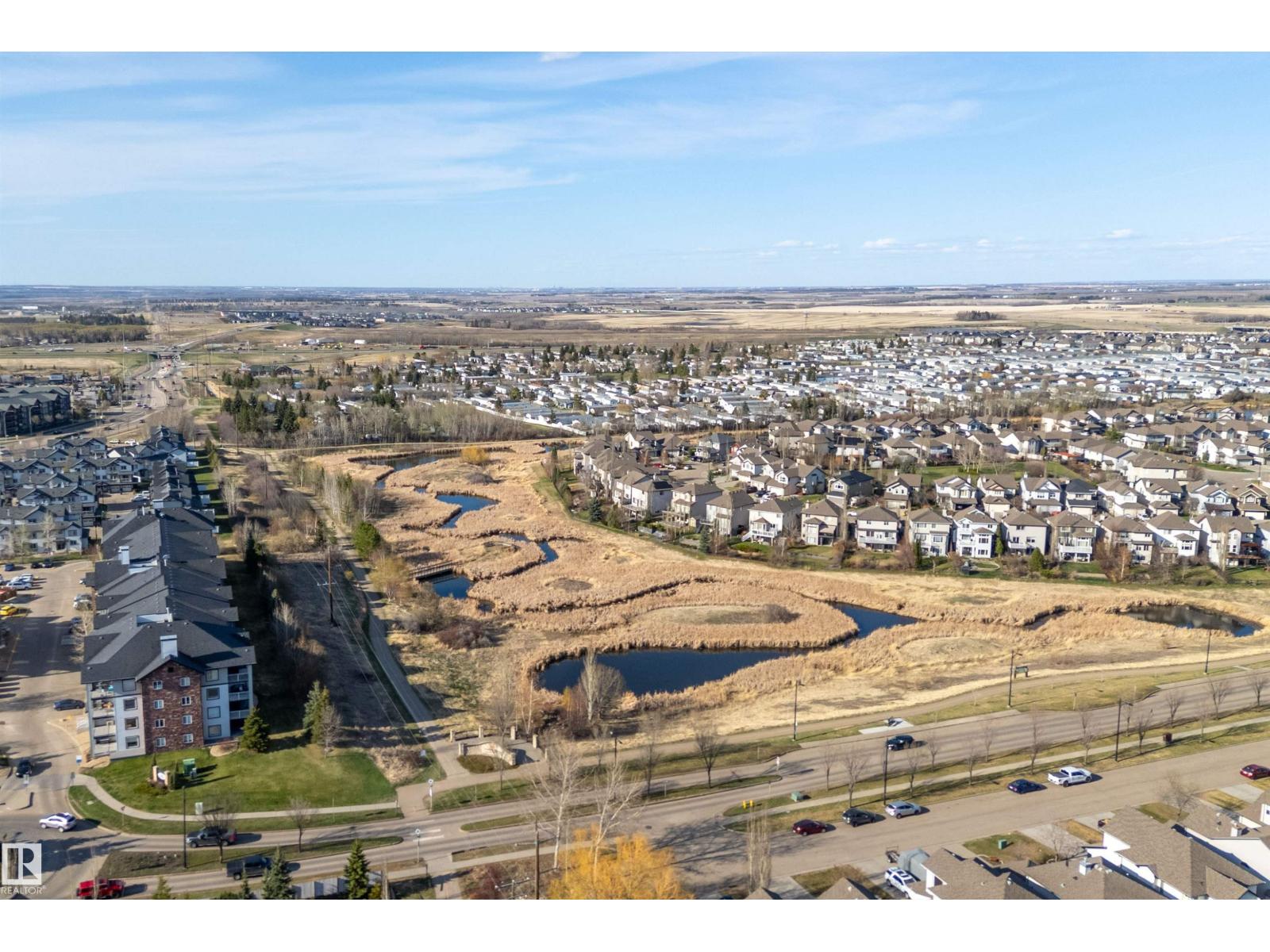 #402 40 SUMMERWOOD BV, Sherwood Park