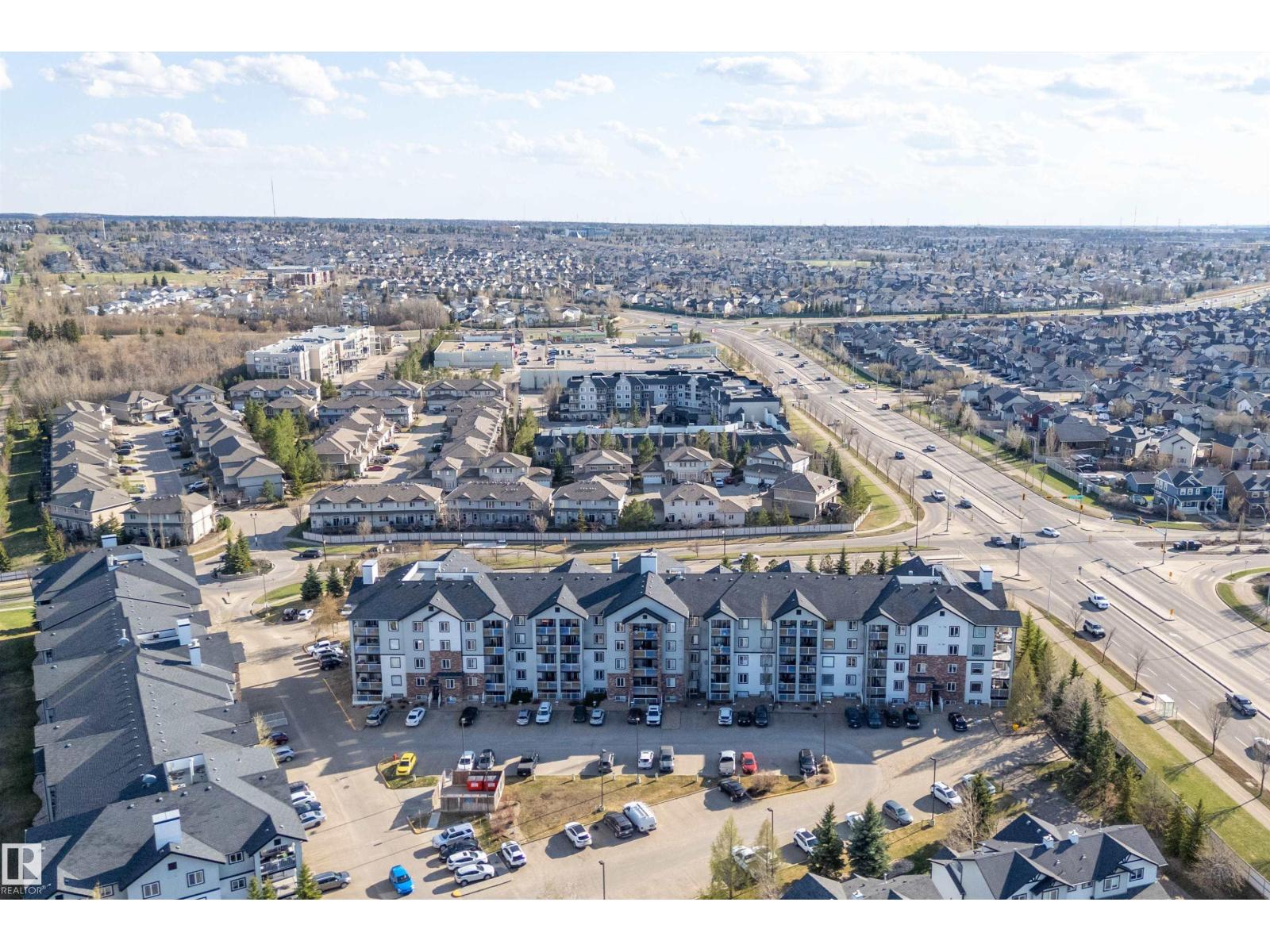 #402 40 SUMMERWOOD BV, Sherwood Park