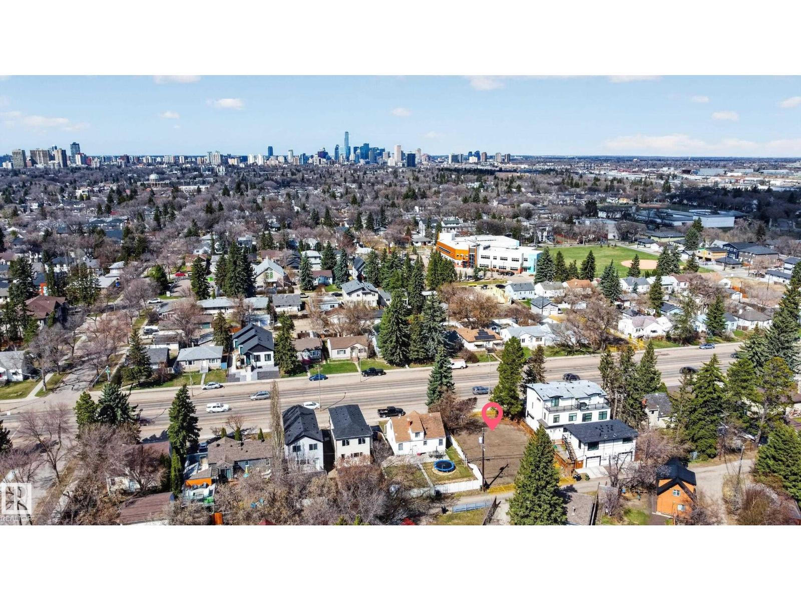10655 61 AV NW, Edmonton