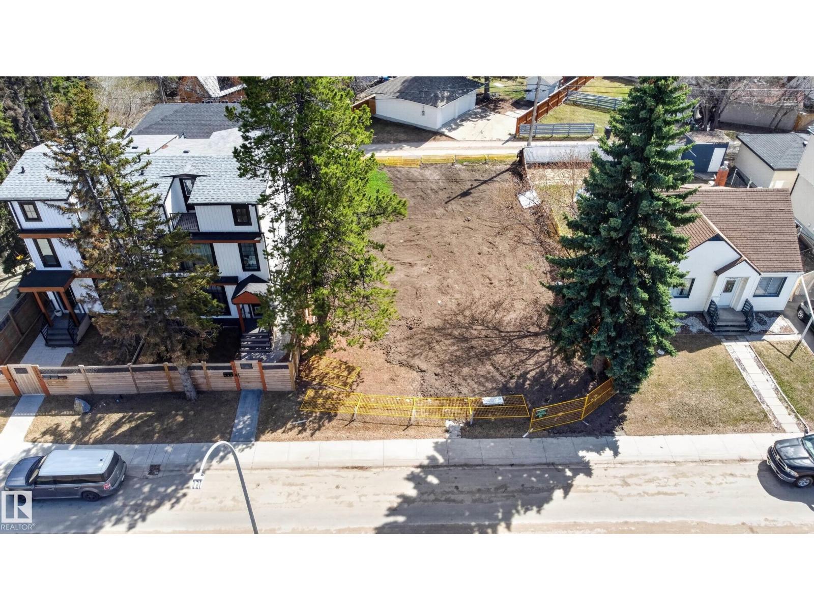10655 61 AV NW, Edmonton